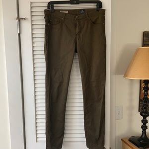 AG Stevie Slim Straight Size 28 (low rise)